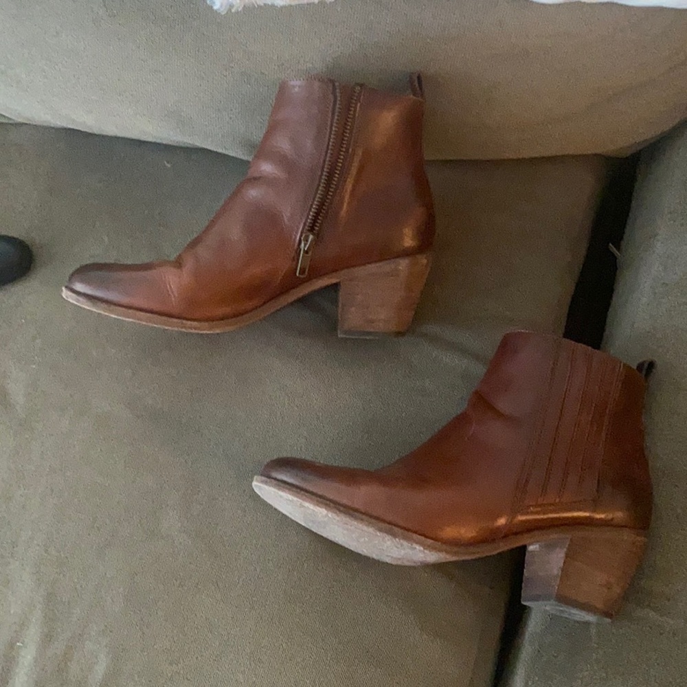 Frye booties